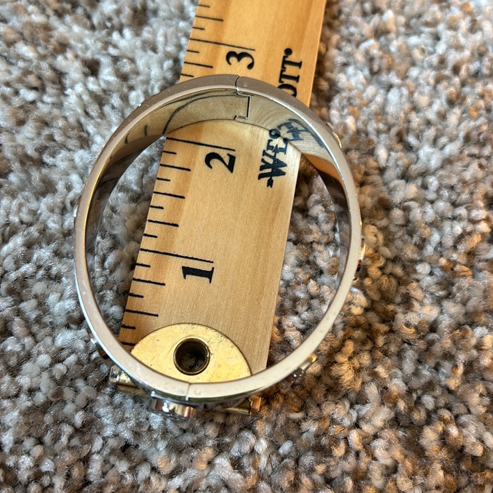 Tory Burch miller hinge bracelet - Picture 3 of 6